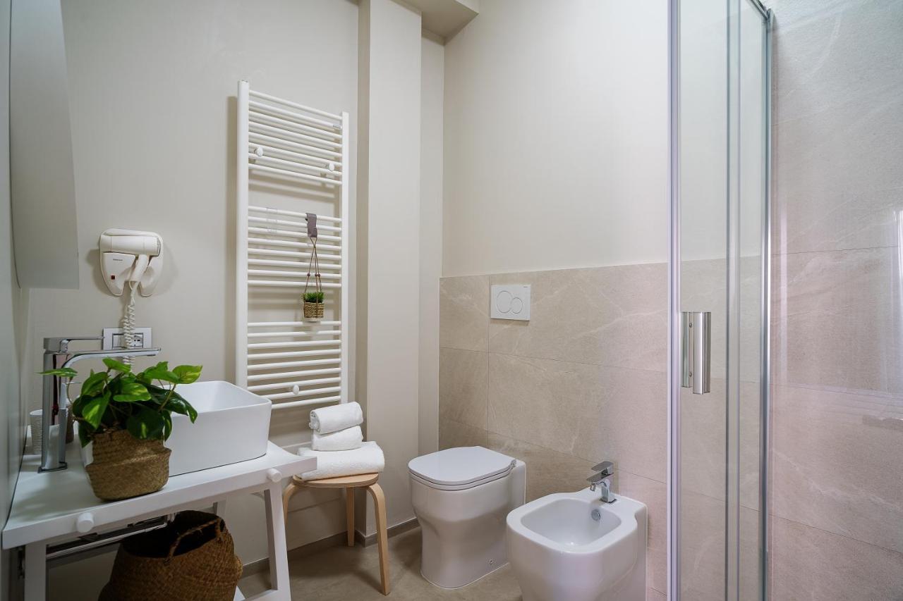 Enjoy Your Stay - Guest House - ออลเบีย ภายนอก รูปภาพ